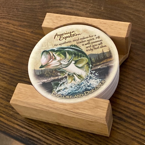 American Expedition Bass Fish Set of four stone coasters wooden holder New - Picture 1 of 4
